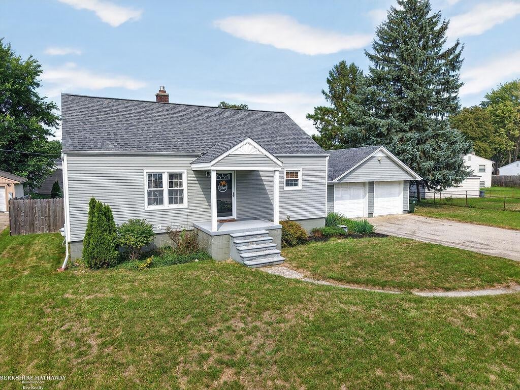 12121 Canal Road Sterling Heights, MI 48313 - Photo 1 of 44 Gallery Image 1