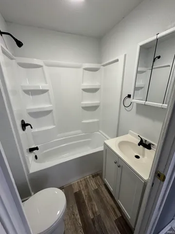 $89,900 | 3921 Bowser Avenue, Fort Wayne, IN 46806