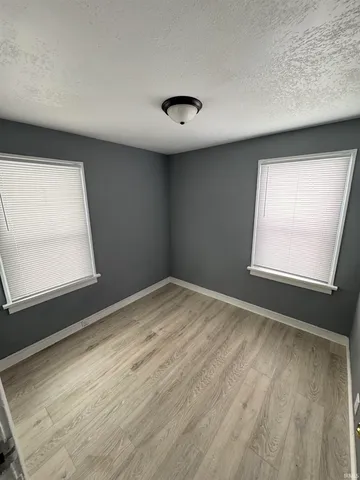 $89,900 | 3921 Bowser Avenue, Fort Wayne, IN 46806