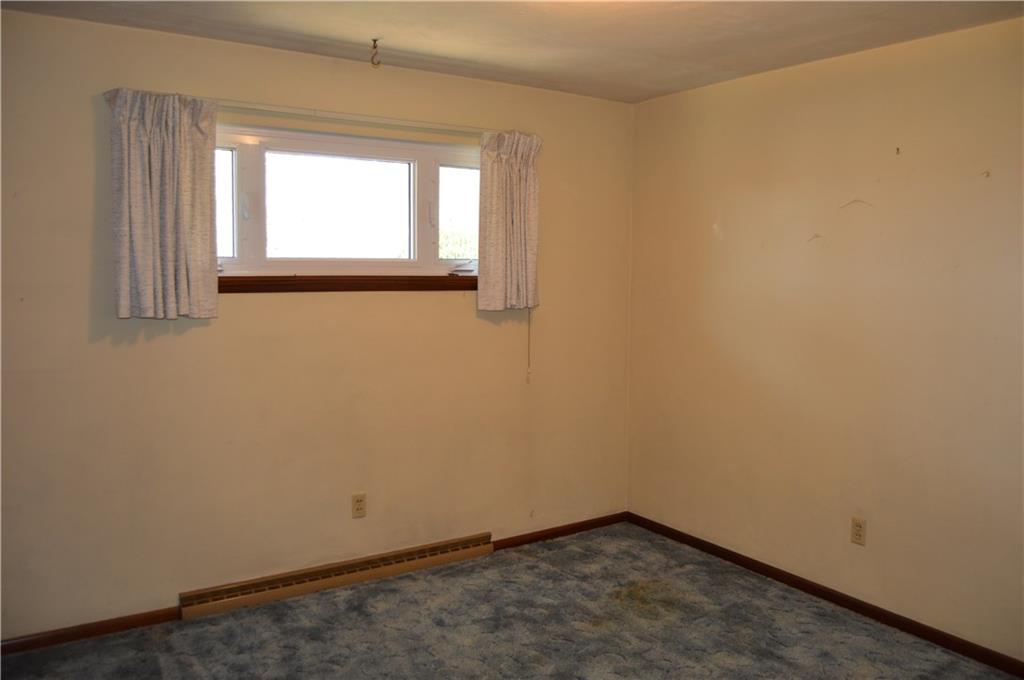400 Marion Avenue Springdale, PA 15144 - Photo 12 of 21 Gallery Image 12
