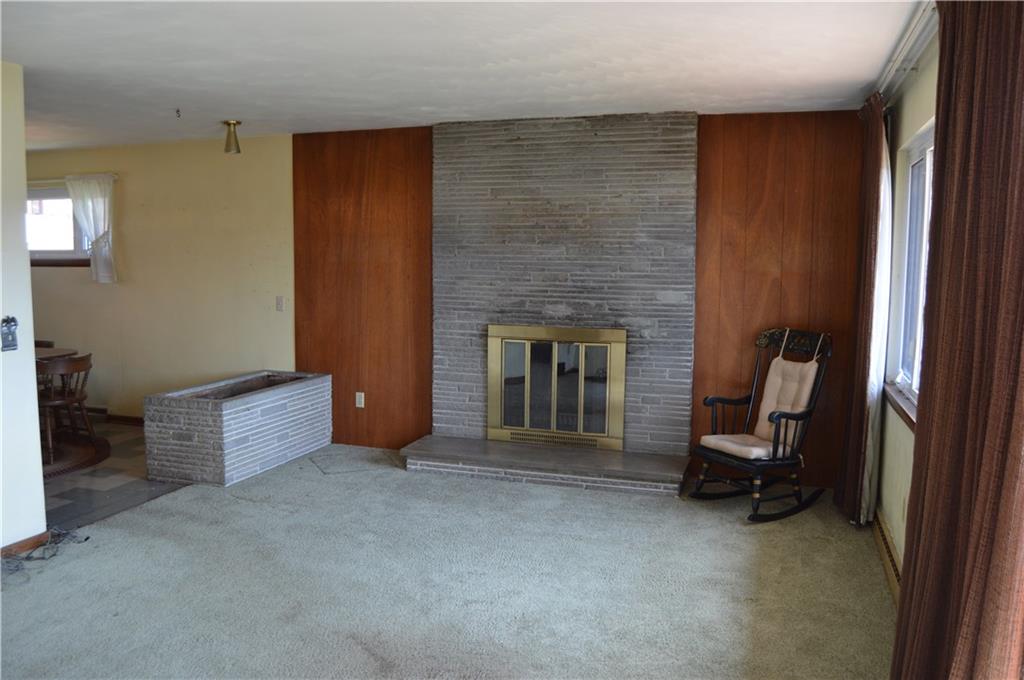 400 Marion Avenue Springdale, PA 15144 - Photo 3 of 21 Gallery Image 3
