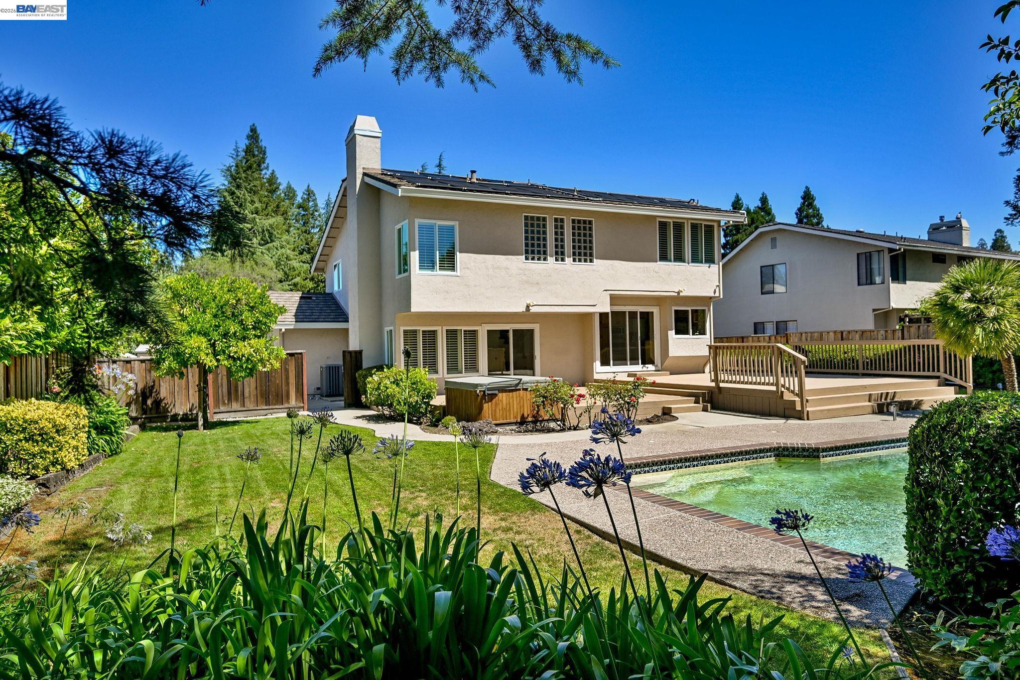 916 Woodland Drive San Ramon, CA 94582 - Photo 3 of 7