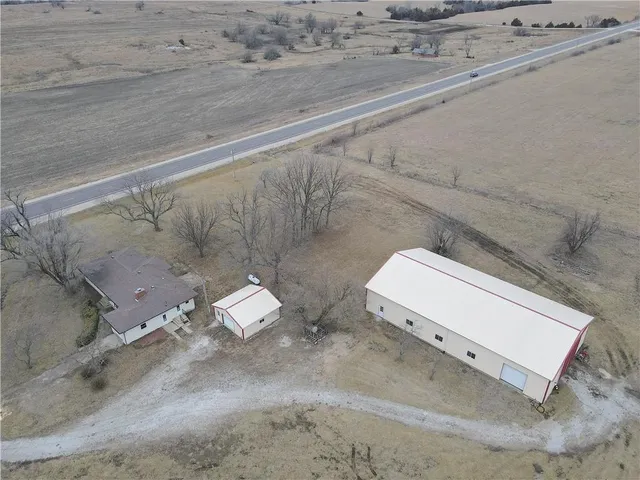$264,000 | 16702 South 59th Highway, Welda, KS 66091