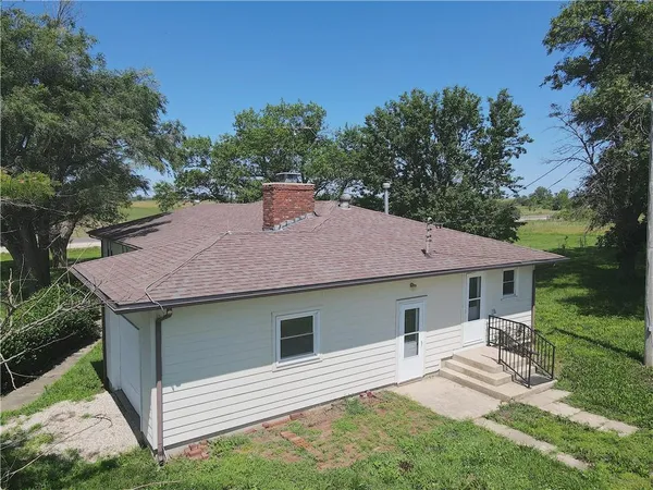 $484,000 | 16702 South 59th Highway, Welda, KS 66091