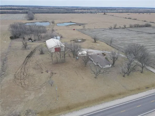$484,000 | 16702 South 59th Highway, Welda, KS 66091