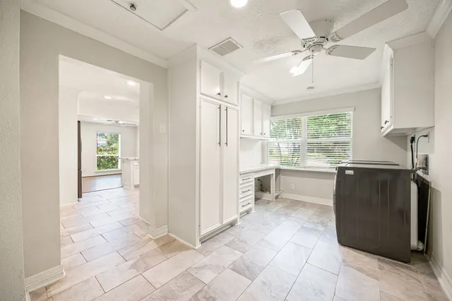 $2,800 | 9762 Tappenbeck Drive, Houston, TX 77055