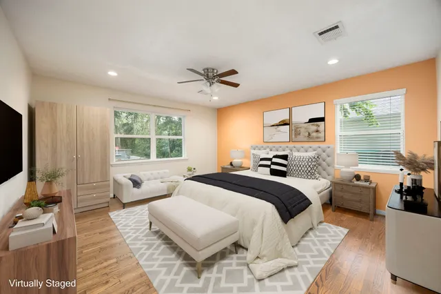 $2,800 | 9762 Tappenbeck Drive, Houston, TX 77055