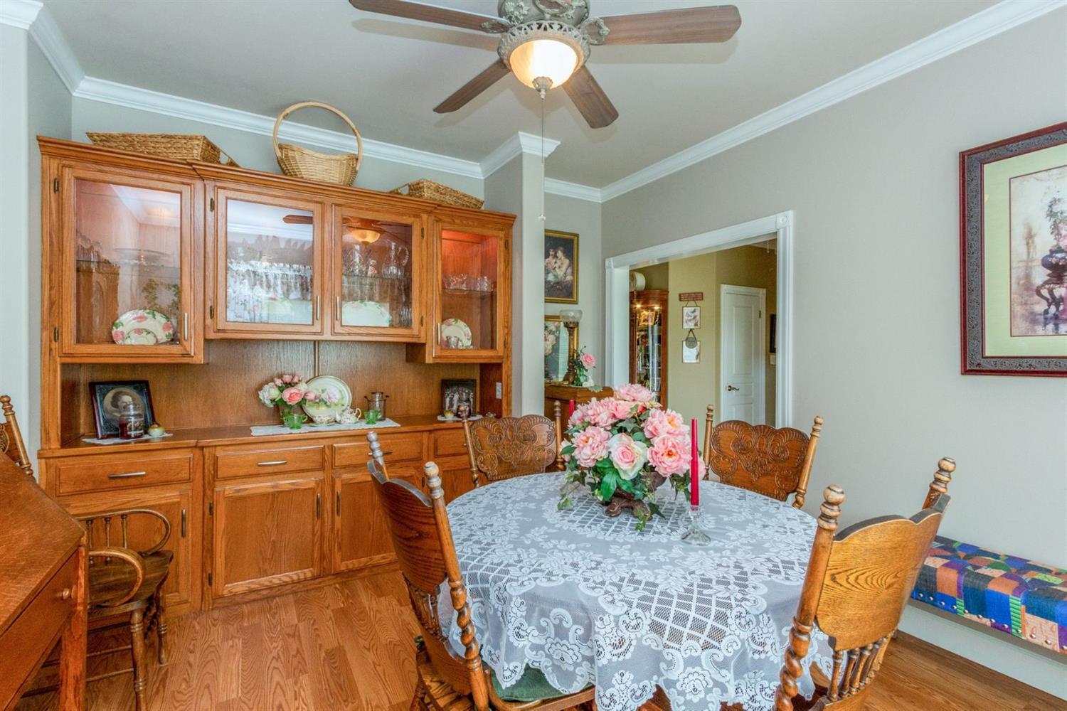 1444 West Sequoia Circle Reedley, CA 93654 - Photo 3 of 32 Gallery Image 3