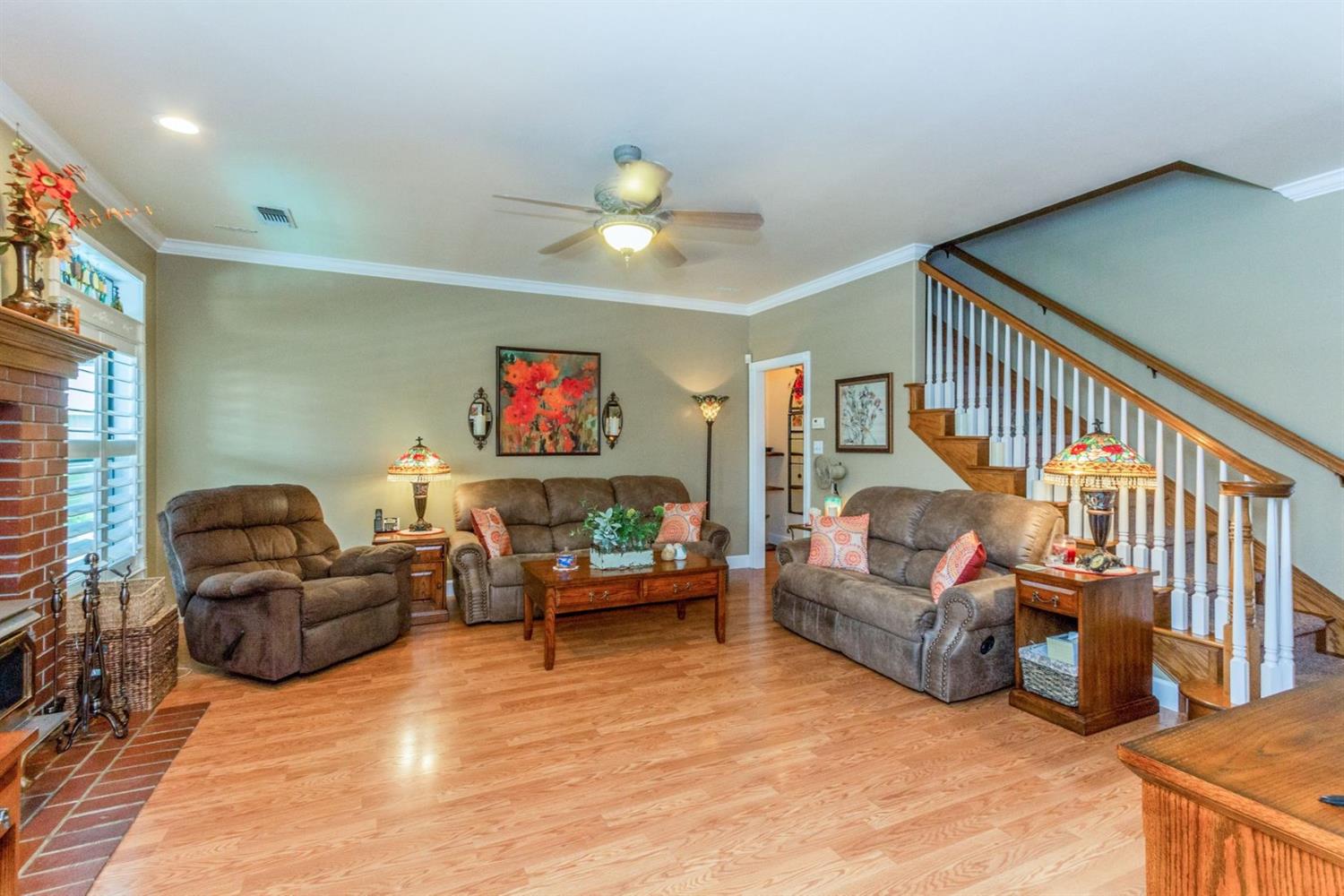 1444 West Sequoia Circle Reedley, CA 93654 - Photo 5 of 32 Gallery Image 5