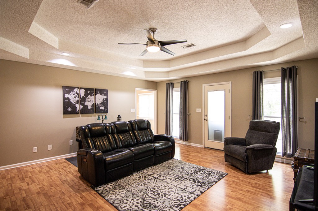 1054 Green Ridge Road Cataula, GA 31804 - Photo 10 of 41 Gallery Image 10