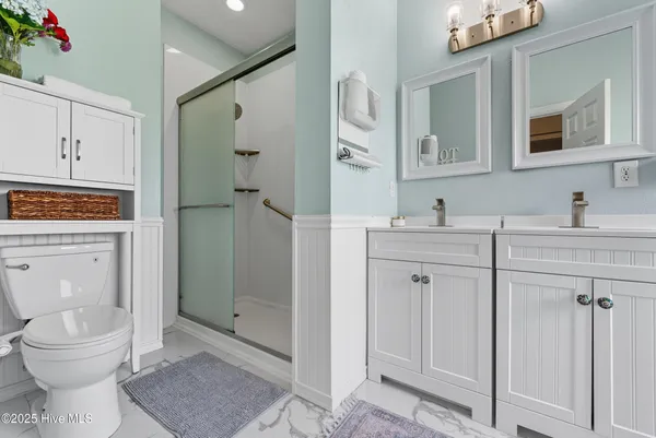 $575,000 | 102 Bayshore Court, Maple, NC 27956