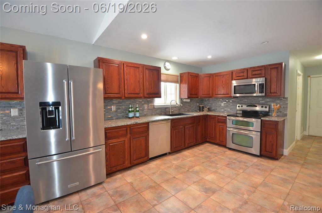 76152 Burman Road Richmond, MI 48062 - Photo 18 of 75