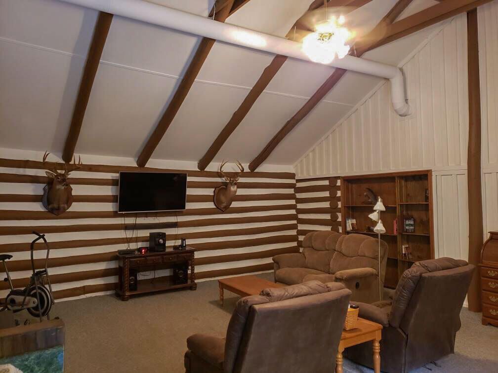 455 Booth Road Elliston, VA 24087 - Photo 2 of 18 Livingroom