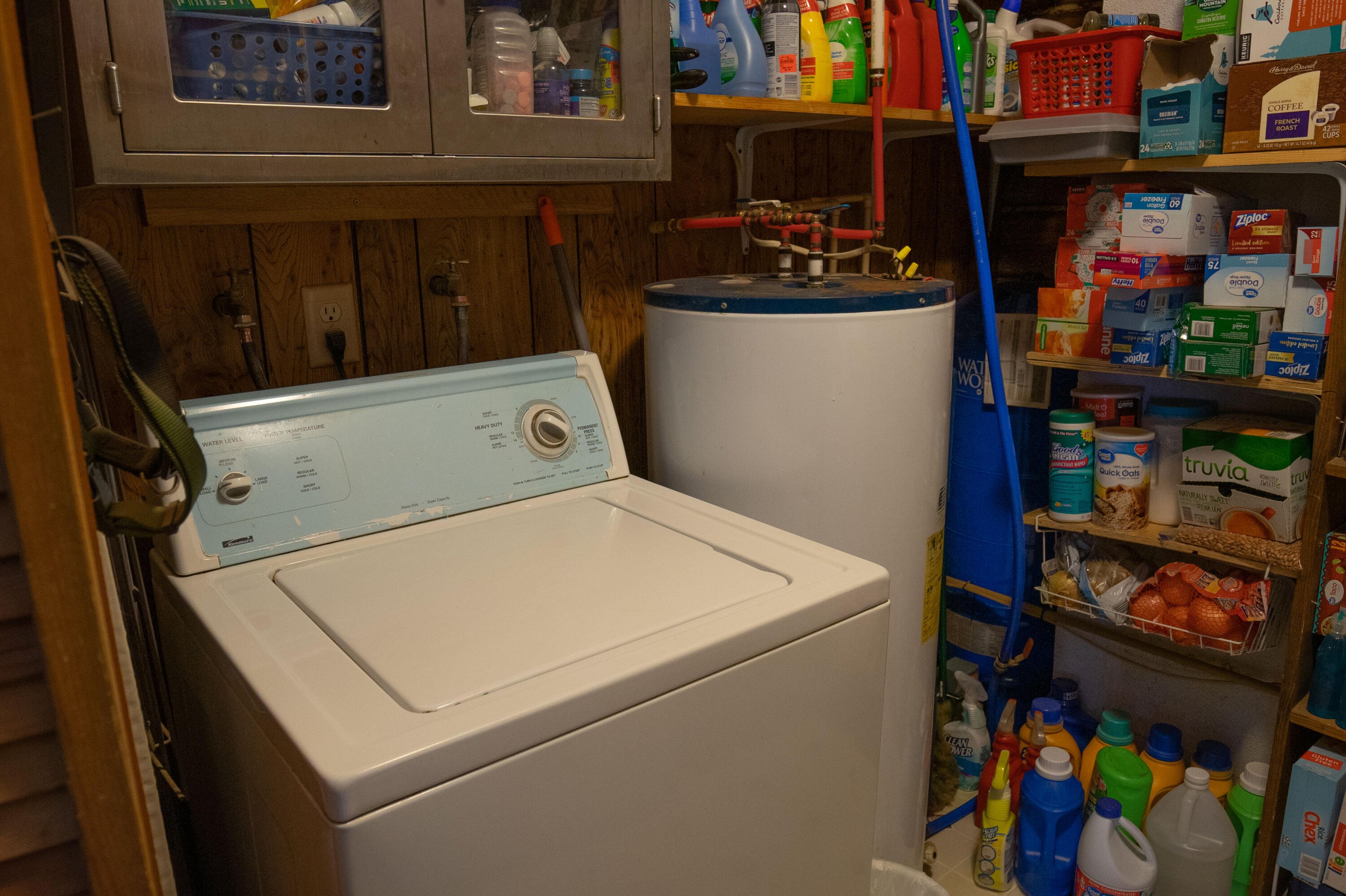 455 Booth Road Elliston, VA 24087 - Photo 12 of 18 Laundry/Pantry