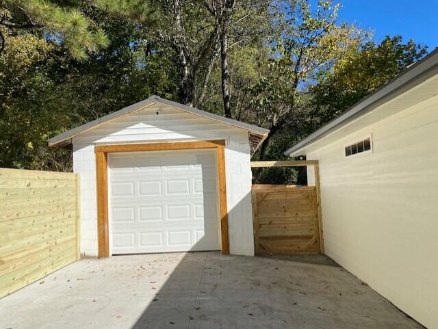 1018 Car Line Road Rossville, GA 30741 - Photo 25 of 27 Carline garage 3