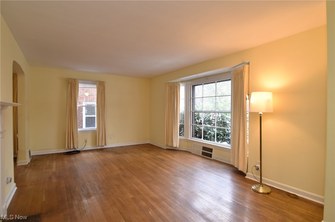 3562 Radcliffe Road Cleveland Heights, OH 44121 - Photo 5 of 30