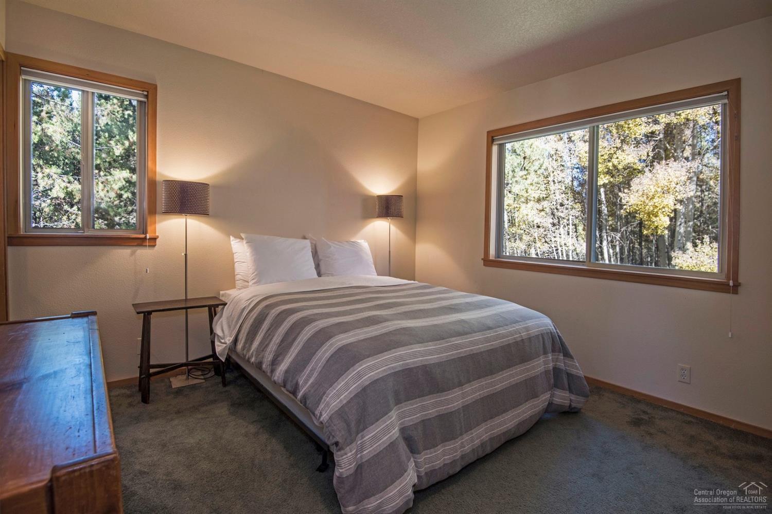 17092 Azusa Road Bend, OR 97707 - Photo 12 of 25 Gallery Image 12