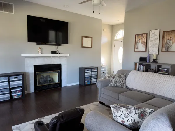 $280,000 | 1123 Westwind Trail, Berne, IN 46711