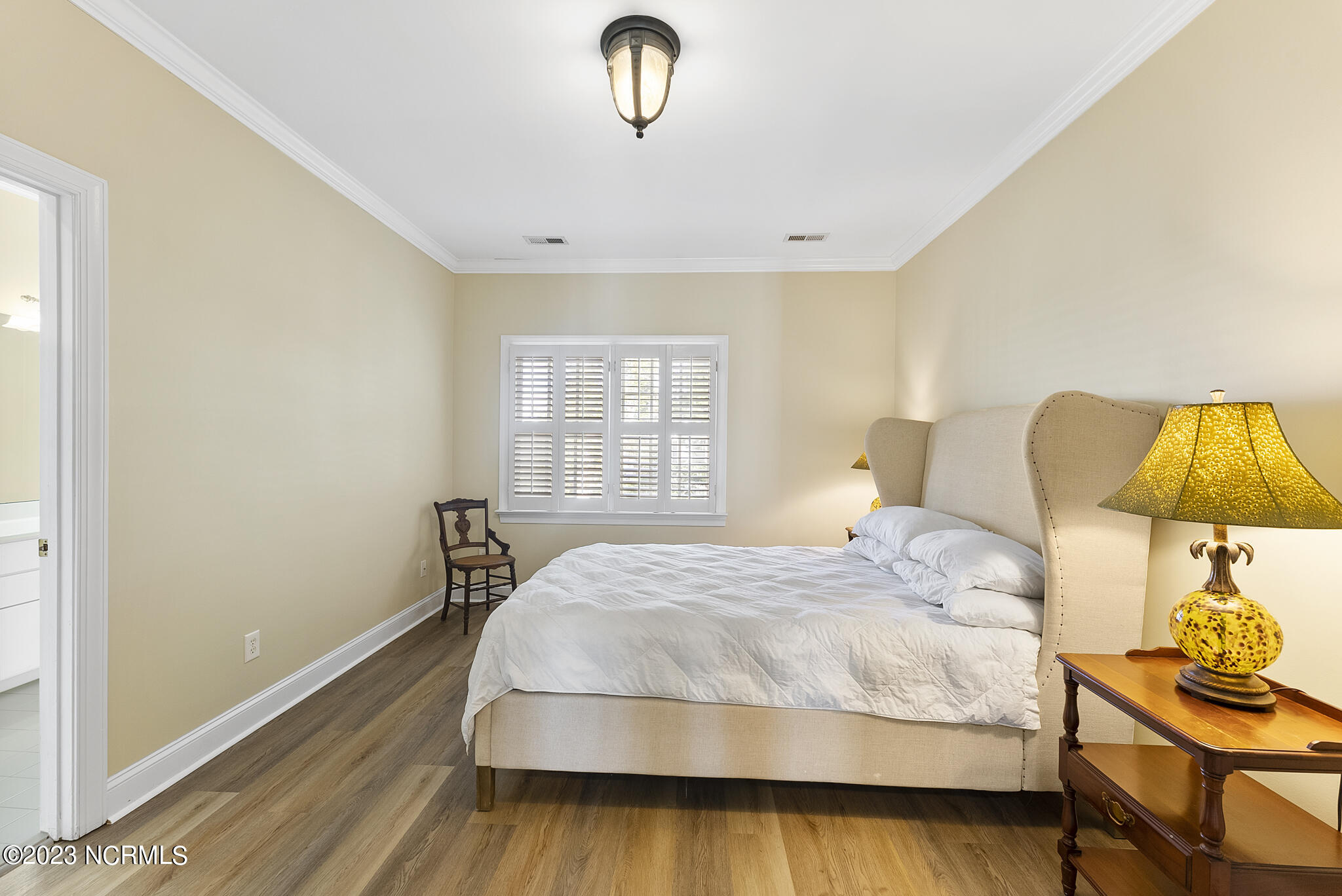 1346 Cameron View Court Raleigh, NC 27607 - Photo 4 of 36 4