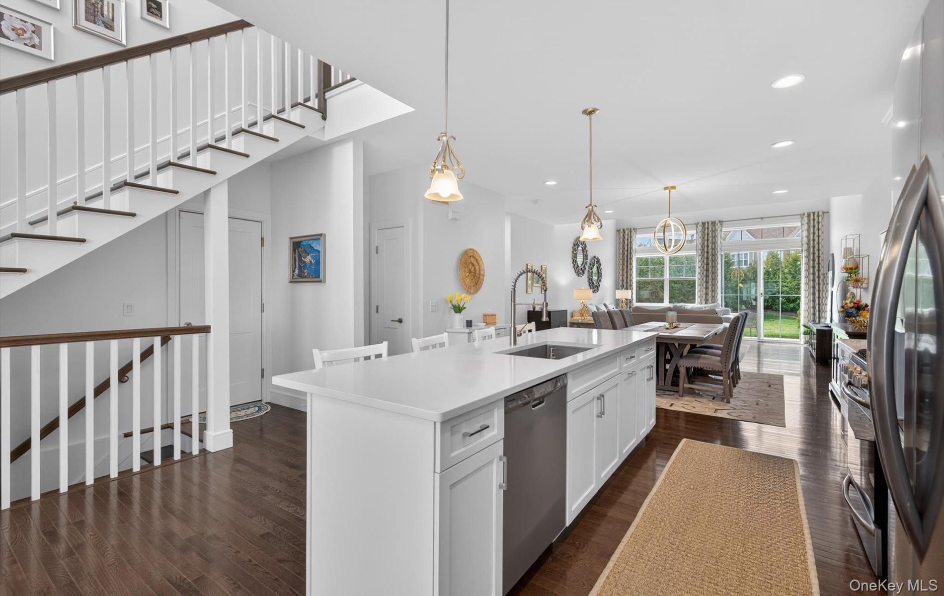 48 Bellflower Path Smithtown, NY 11787 - Photo 11 of 48