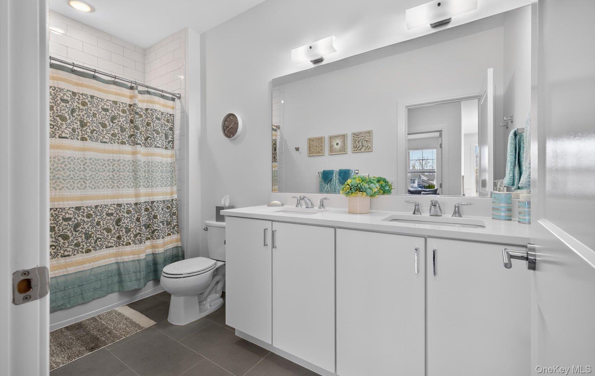 48 Bellflower Path Smithtown, NY 11787 - Photo 33 of 48
