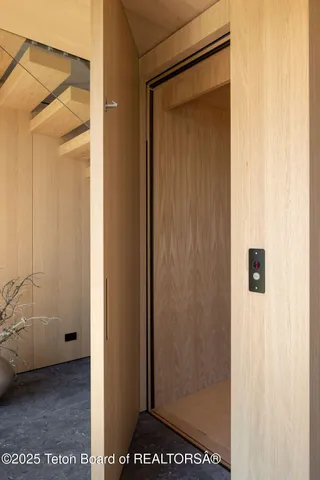 $23,950,000 | 2205 Pemmican Road, Jackson, WY 83001