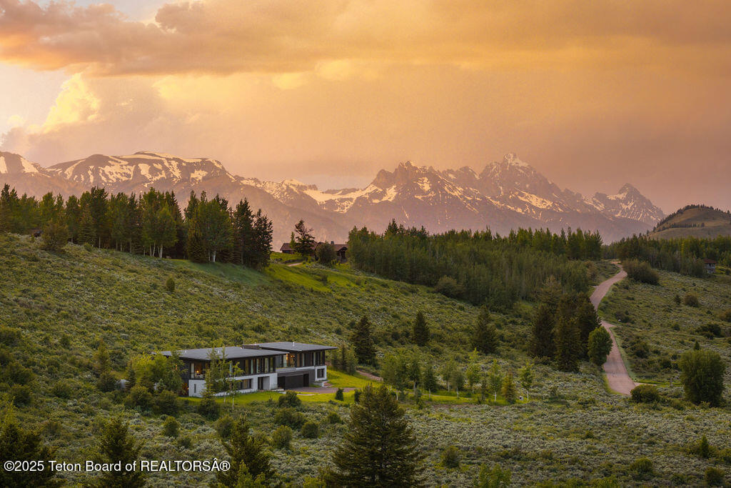 2205 Pemmican Road Jackson, WY 83001 - Photo 31 of 31 The Sky House