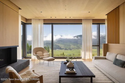 $23,950,000 | 2205 Pemmican Road, Jackson, WY 83001