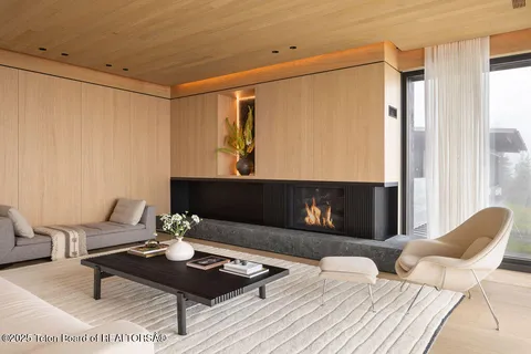 $23,950,000 | 2205 Pemmican Road, Jackson, WY 83001