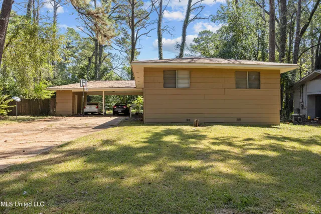 $78,000 | 1910 Catalina Drive, Jackson, MS 39204