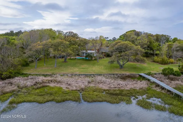 $2,500,000 | 130 Harbour Drive, Hubert, NC 28539