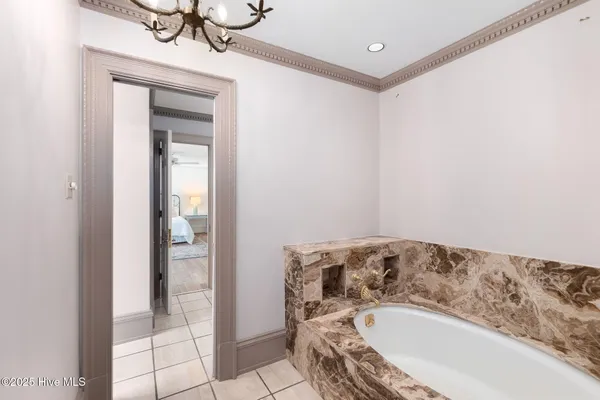 $2,500,000 | 130 Harbour Drive, Hubert, NC 28539