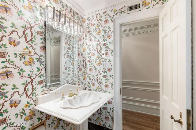 $2,600,000 | 130 Harbour Drive, Hubert, NC 28539