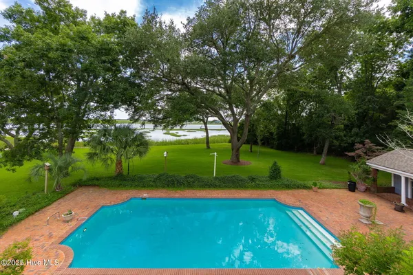 $2,500,000 | 130 Harbour Drive, Hubert, NC 28539