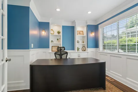 $435,000 | 1244 South Parkside Drive, Palatine, IL 60067