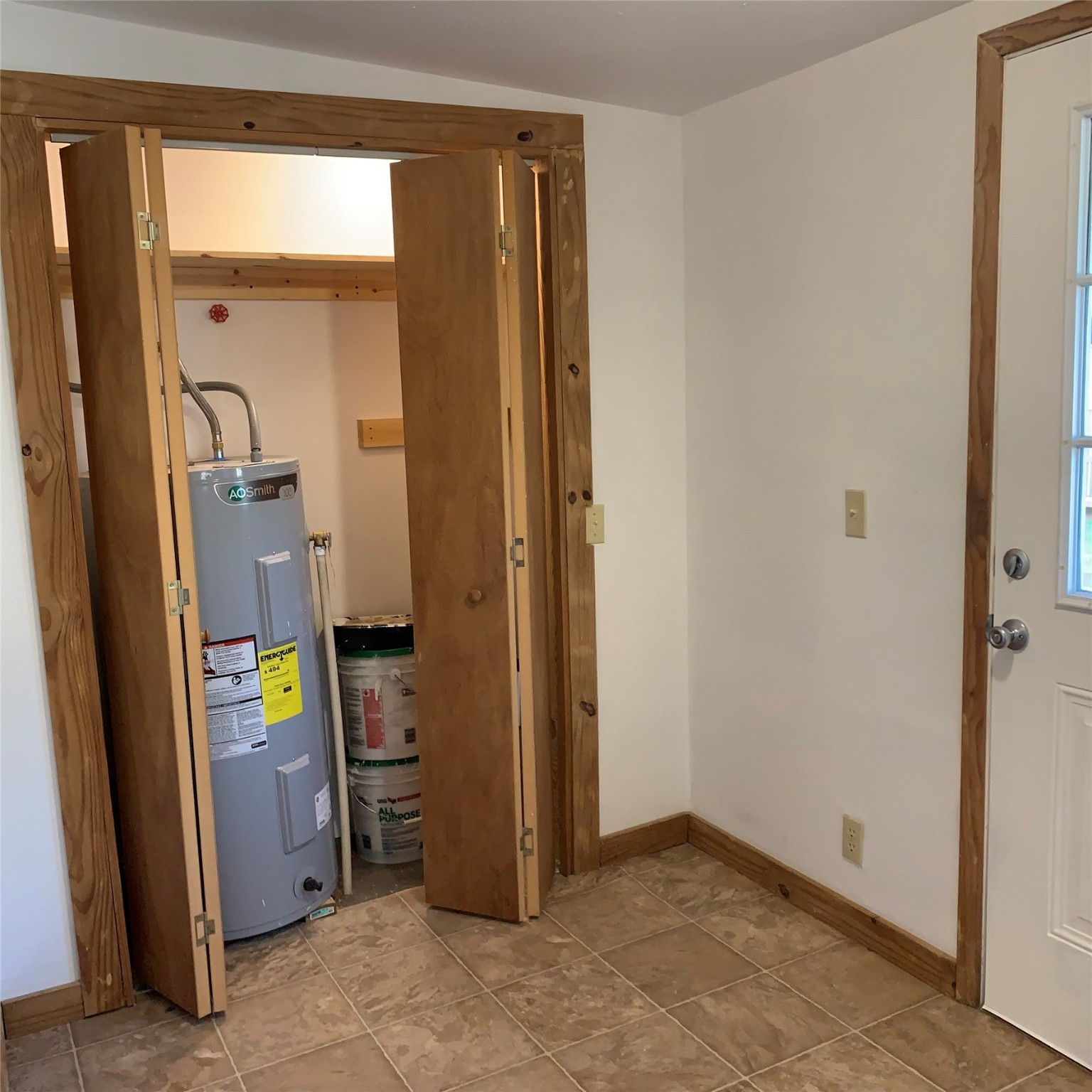 324 Persimmon Road Onalaska, TX 77360 - Photo 11 of 41 a view of an entryway door
