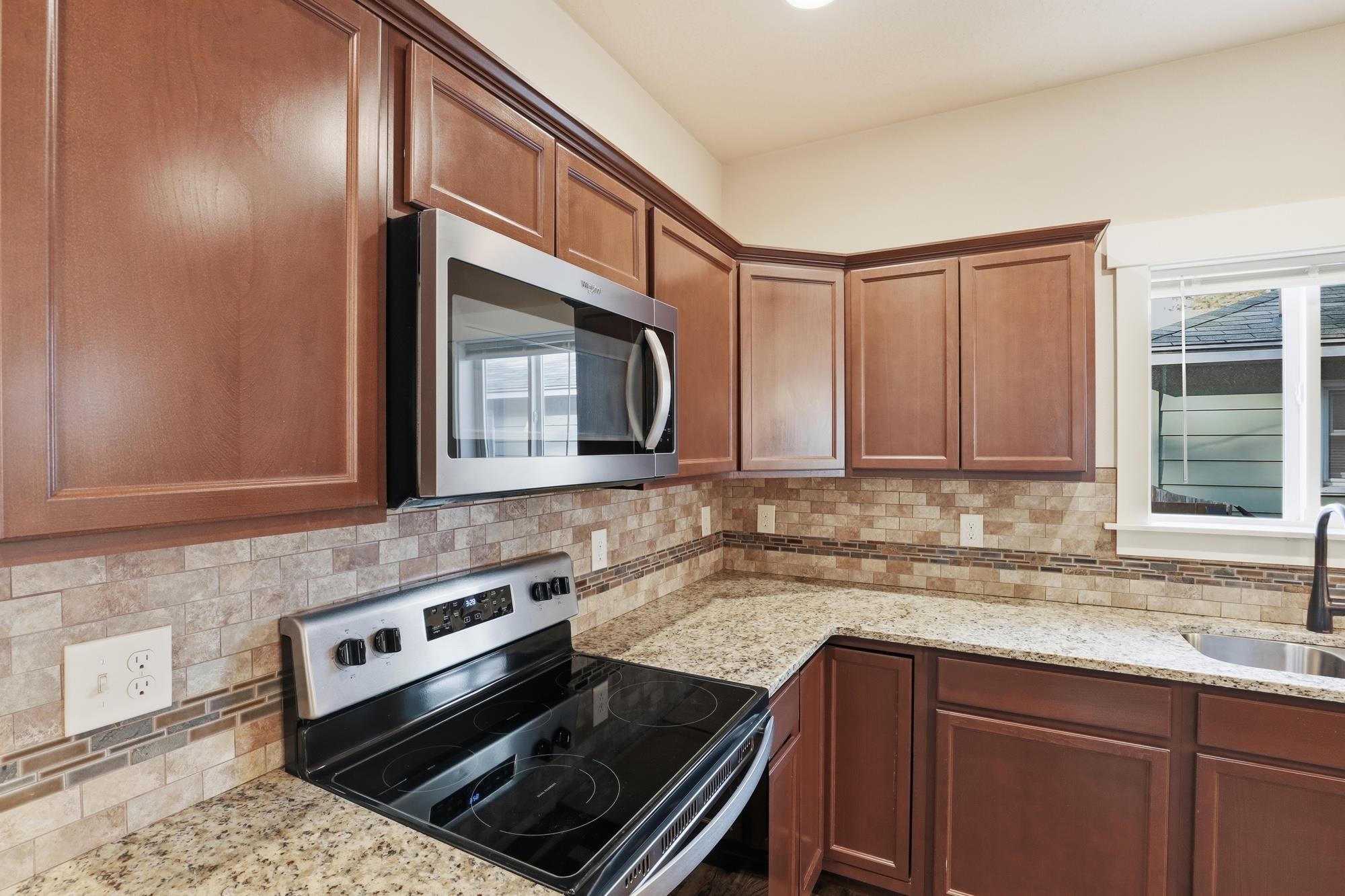 6129 North Howard Street Spokane, WA 99205 - Photo 12 of 35