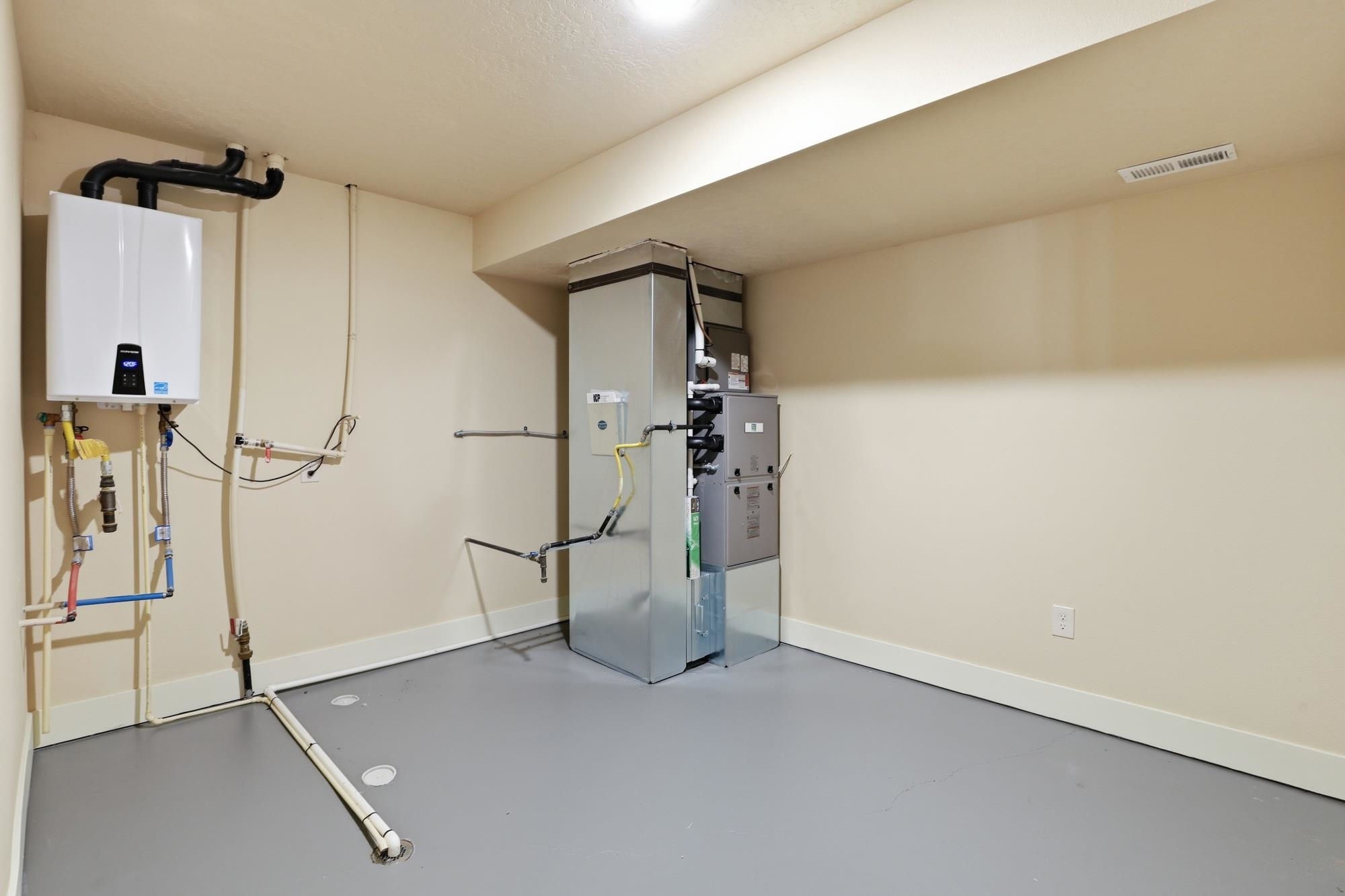 6129 North Howard Street Spokane, WA 99205 - Photo 33 of 35