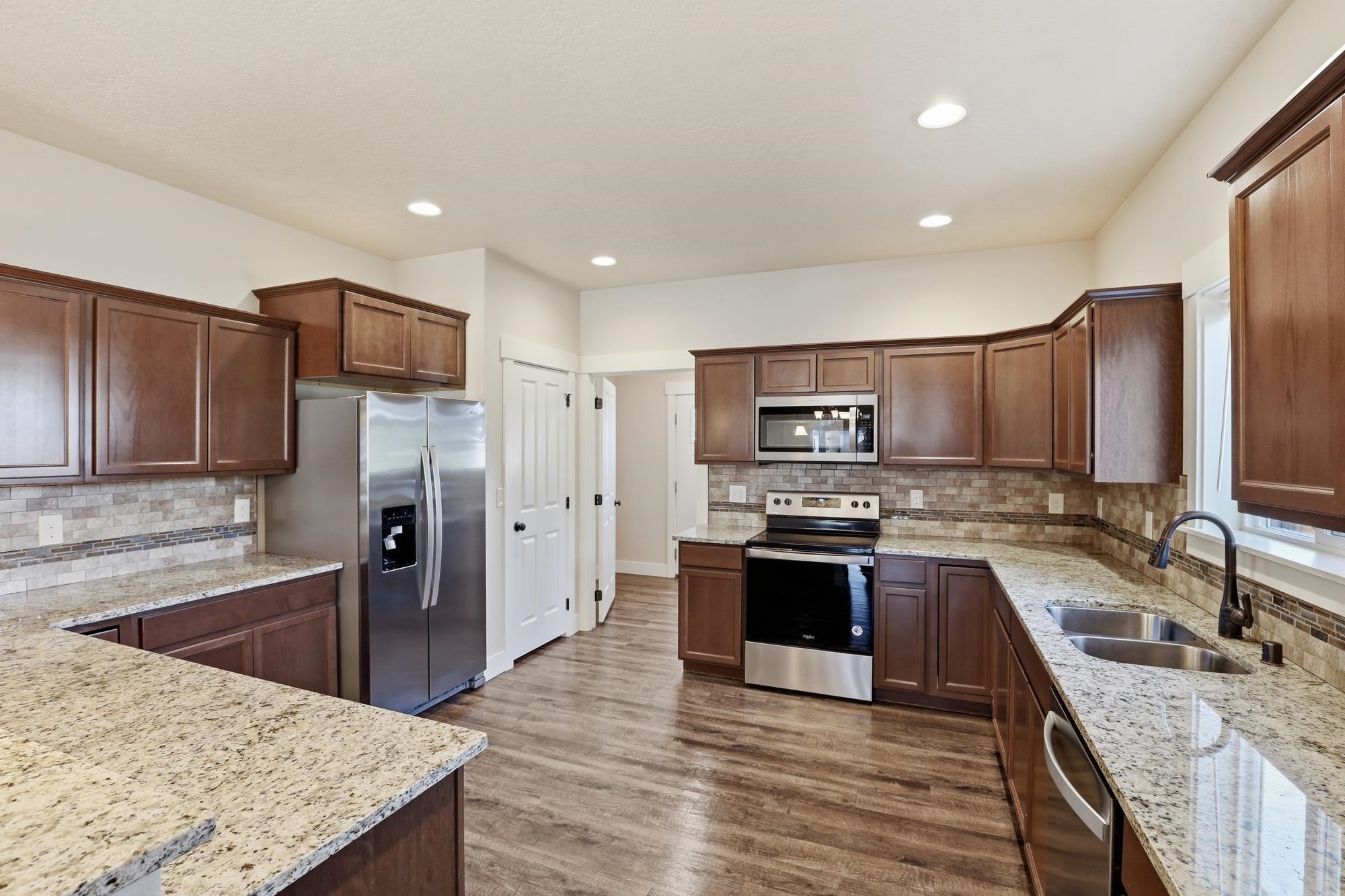 6129 North Howard Street Spokane, WA 99205 - Photo 9 of 35