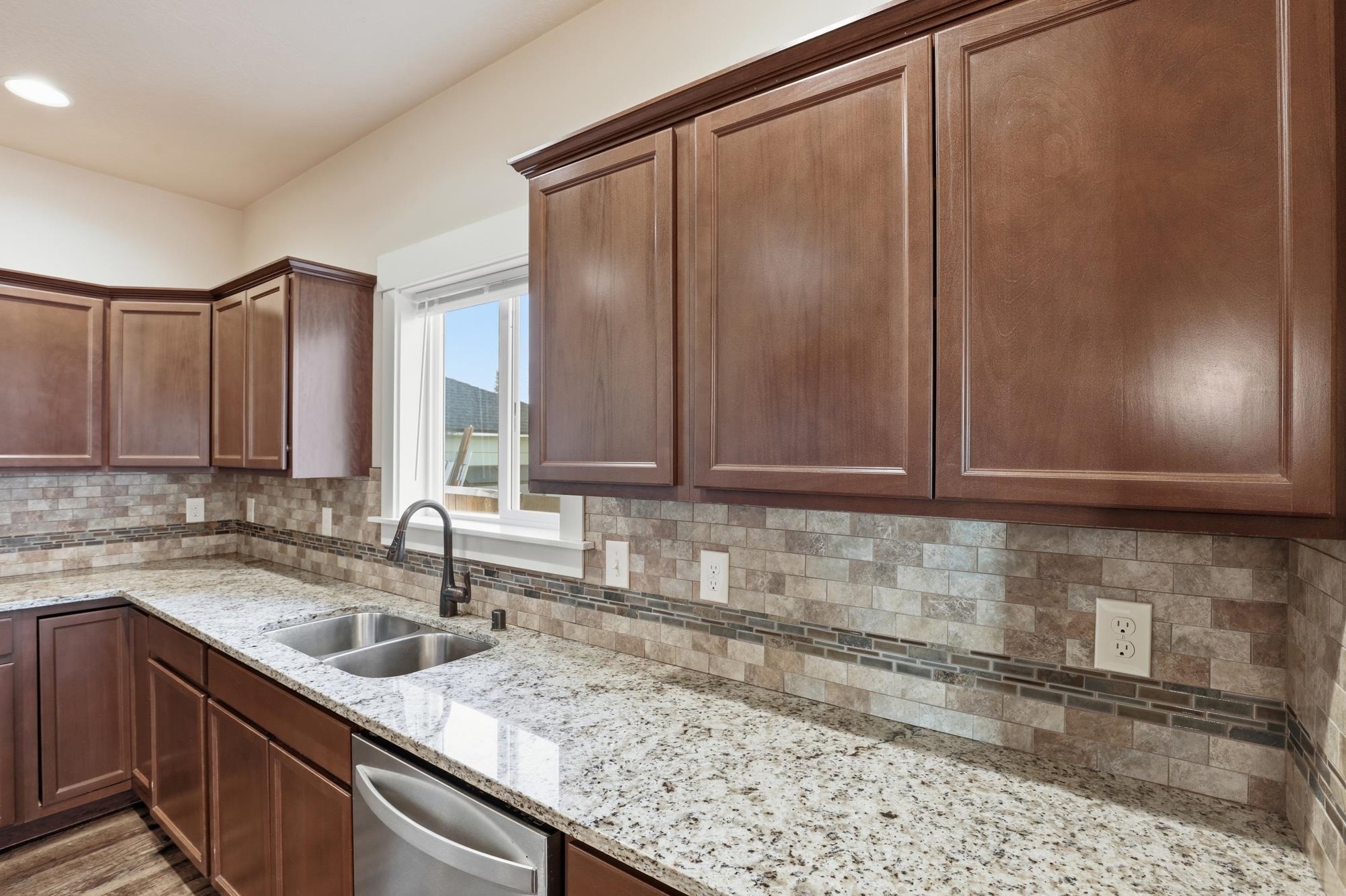 6129 North Howard Street Spokane, WA 99205 - Photo 10 of 35