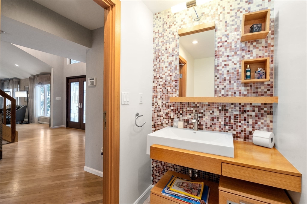 62 Bishop Road Sharon, MA 02067 - Photo 16 of 35