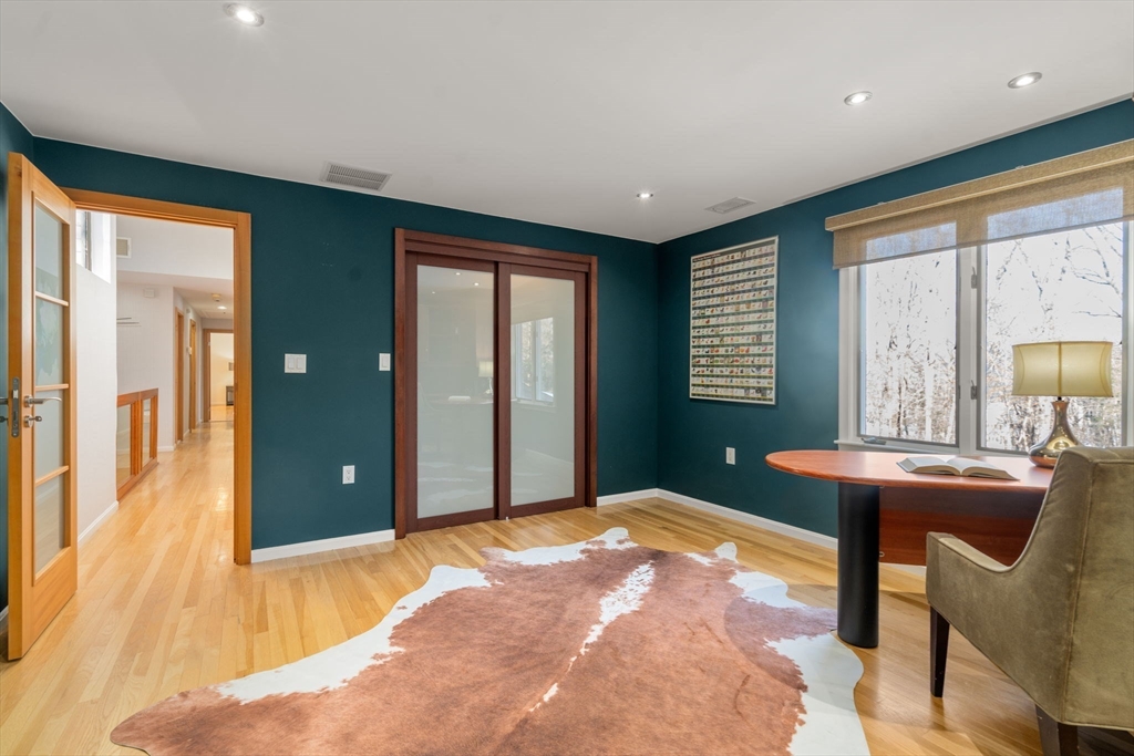 62 Bishop Road Sharon, MA 02067 - Photo 25 of 35