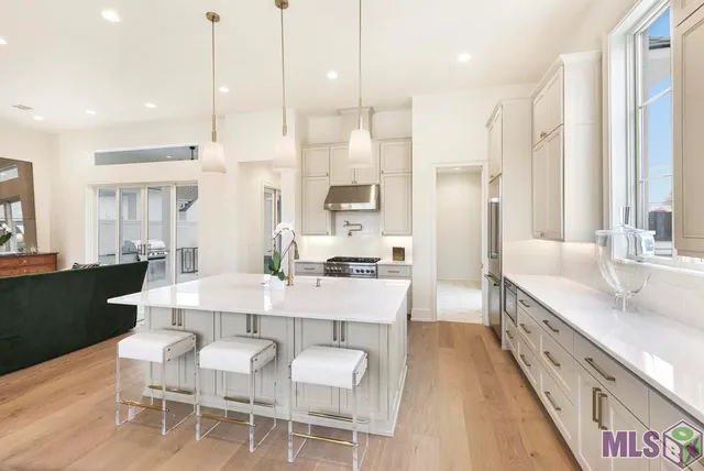 $979,000 | 17657 Bent Tree Court, Baton Rouge, LA 70810