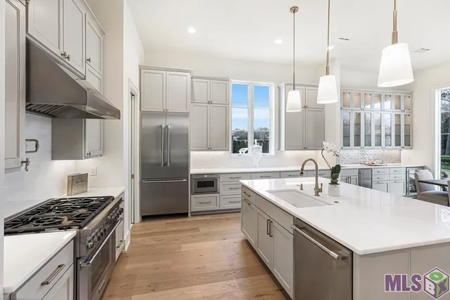 $979,000 | 17657 Bent Tree Court, Baton Rouge, LA 70810