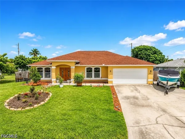 $369,000 | 2221 Southwest 3rd Avenue, Cape Coral, FL 33991