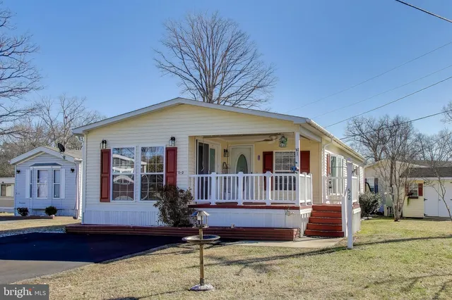 $99,950 | 10505 Cedarville Drive, Unit 52, Brandywine, MD 20613