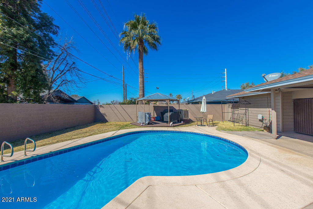 4609 East Osborn Road Phoenix, AZ 85018 - Photo 35 of 38 4609EOsborn-34