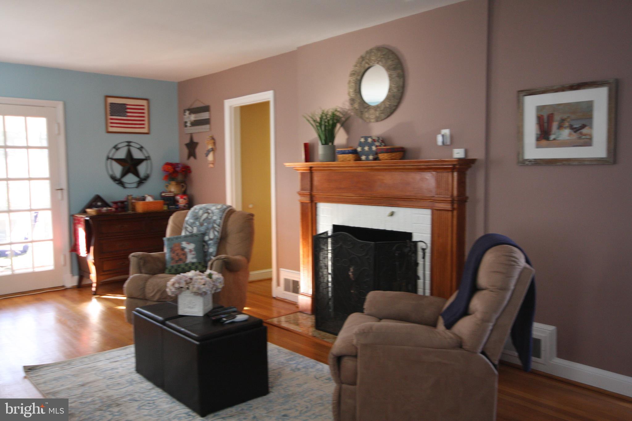 9506 Wire Avenue Silver Spring, MD 20901 - Photo 21 of 72 Wood Burning Fireplace