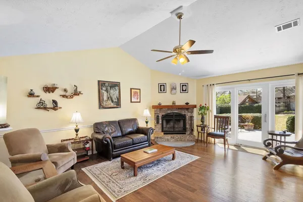 $299,500 | 4515 Silver Lake Drive, Phenix City, AL 36867