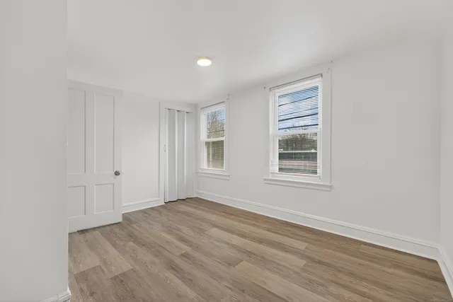 $284,900 | 153 Otrobando Avenue, Norwich, CT 06360